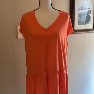 Time and Tru Vibrant Orange V-Neck Top